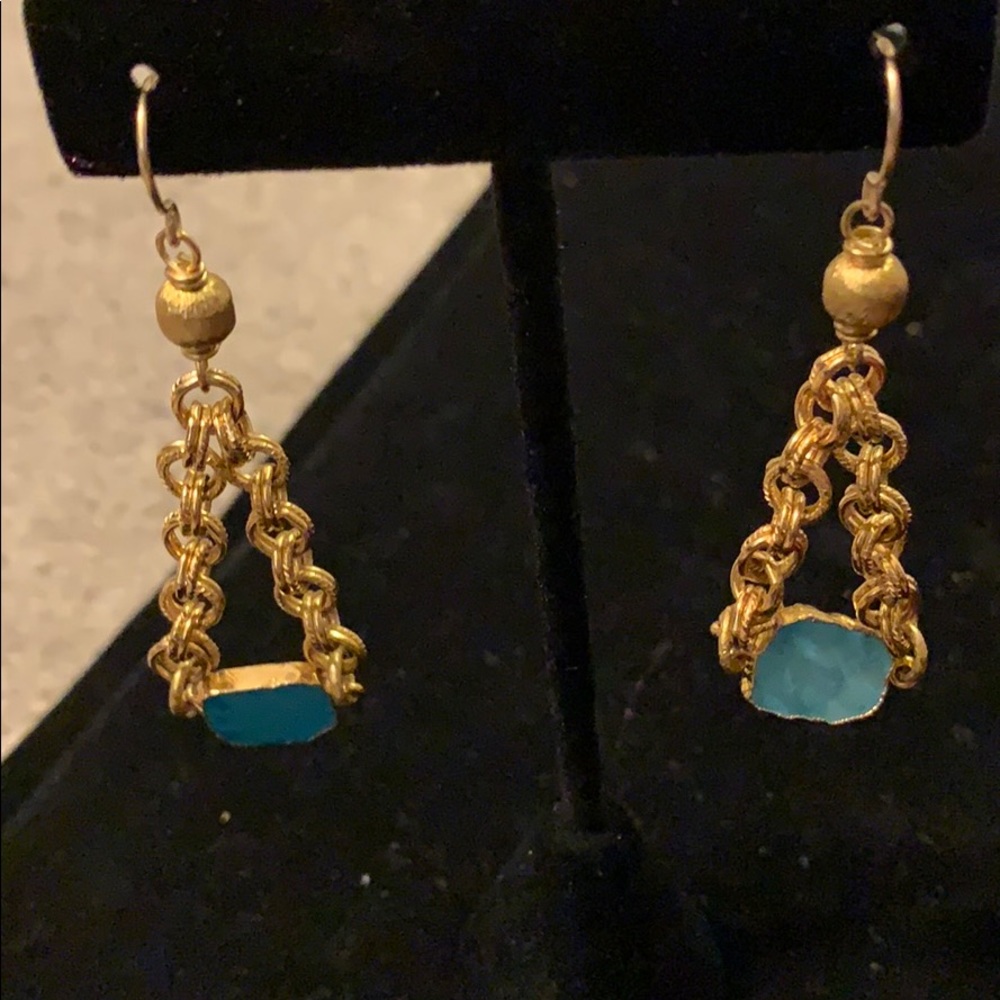 Turquoise earring - Picture 2 of 2